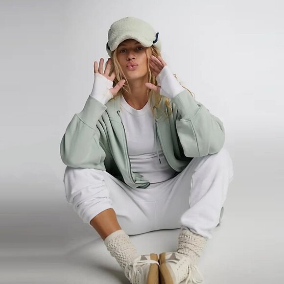 Free People Movement Sprint To The Finish Zip-Up NWOT - Picture 4 of 8